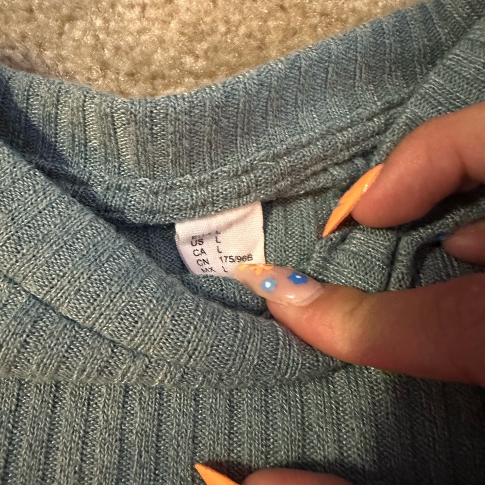 Cropped Sweater